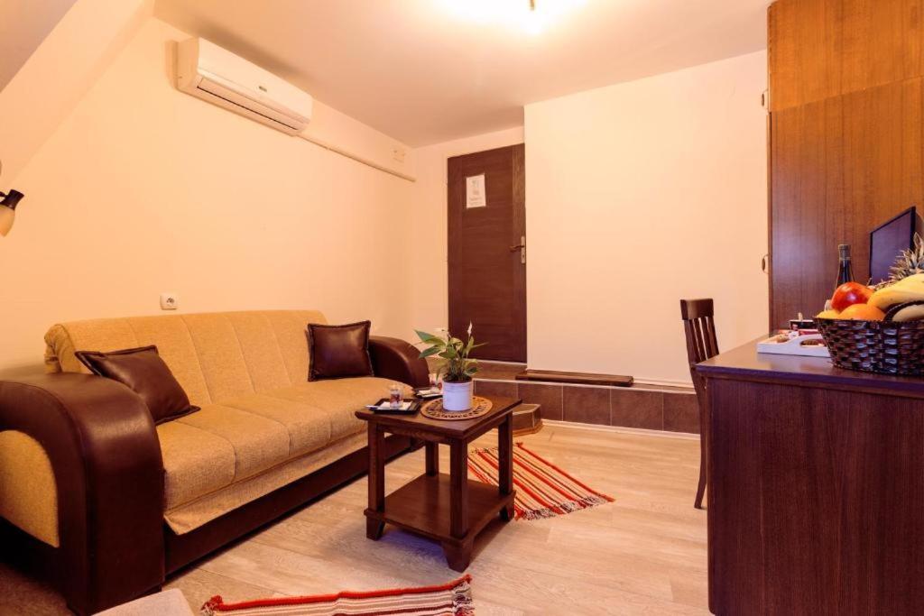 Downtown Rooms Ni エクステリア 写真